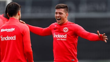 El Eintracht de Frankfurt prefiere vender a Jovic al Real Madrid