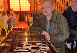 Trece santos frente a once hombres