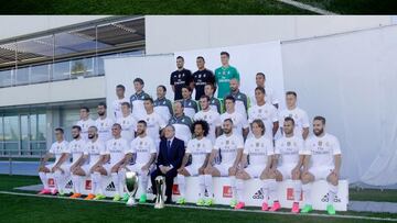 En la imagen superior, la plantilla 14/15. En la inferior, la foto de esta mañana.