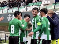 Rodrigo Marina celebra un gol.