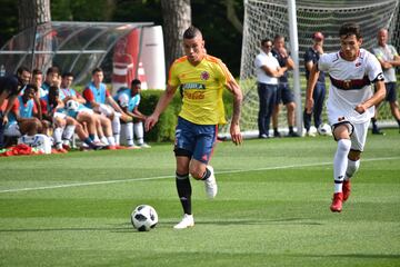 La Selección Colombia jugó un amistoso a puerta cerrada ante la Primavera del Genoa en Milanello, en el cual José Pékerman puso a prueba los esquemas y variantes que ha trabajado en los últimos días. James y Cristian Zapata, los ausentes. Otro que no tuvo acción fue José Fernando Cuadrado por decisión técnica.