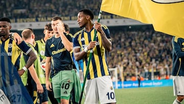 Jhon Durán no necesitaría cirugía para recuperarse en Fenerbahce.
