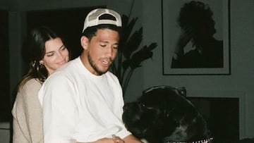 La modelo Kendall Jenner compartió una serie de fotografías en Instagram para conmemorar el aniversario de su relación con Devin Booker, jugador de los Phoenix Suns. Aquí los detalles.