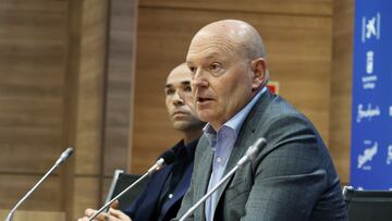 Mel hablará con Manolo de fichajes.