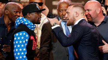 United States Boxing - Staples Center Los Angeles - July 11, 2017 Boxer Floyd Mayweather and mixed martial arts champion Conor McGregor square off. REUTERS/Lucy Nicholson