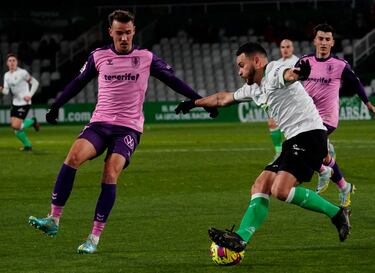 Aprobados y suspensos del Racing contra el Tenerife: solo sobresalieron las ganas