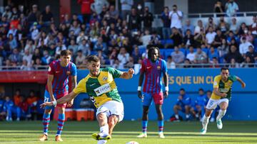 Jacobo Gonz¨¢lez firma hasta 2024