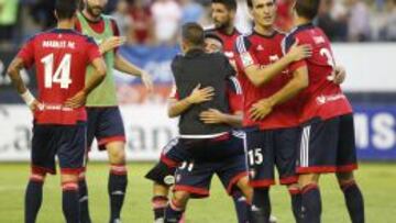 El Osasuna vuelve a ganar
y dormirá como líder