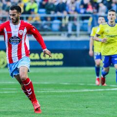Lazo: "Tenemos que ganar al Depor dentro y fuera del campo"
