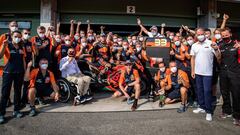 KTM celebra la victoria de Binder en Brno.