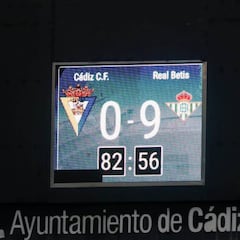 El Carranza, sin dorsales en el marcador para el 0-10