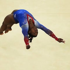 Biles: four-gold gymnast to carry US flag at Rio closing ceremony