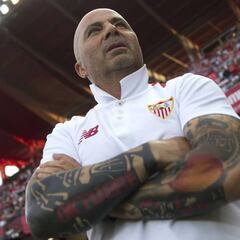 Los tatuajes de Sampaoli son grupos de rock y sus frases