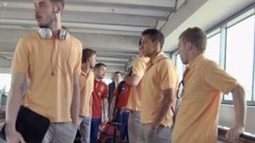 De Gea, Rodrigo y Muniain, en el viaje de ayer.