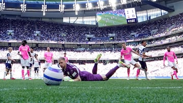 Spurs took three points off Southampton who looked destined to become the Premier League’s worst ever team.