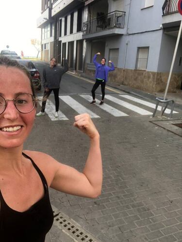 Perrone: “No se puede nadar, solo practicar surf”