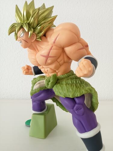 Gohan y Broly de 'Dragon Ball' por Banpresto