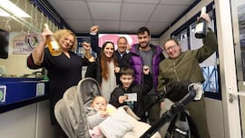 Marcos, el pequeño de 6 años que ganó la Lotería del Niño a última hora: “Es la primera o segunda vez que jugamos”