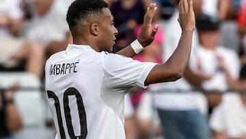 Mbappé, ¿contra la maldición del ’10′ del Real Madrid?