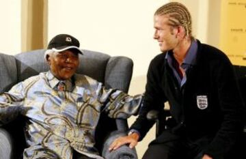 Nelson Mandela con David Beckham.