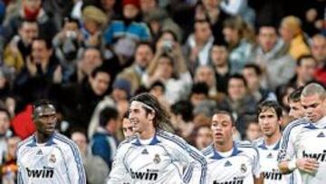 <b>IMAGEN REPETIDA. </b>El Madrid ha recuperado la senda del éxito: ganó la Liga de la pasada temporada, será campeón de invierno y es el mejor equipo del campeonato en 2007.