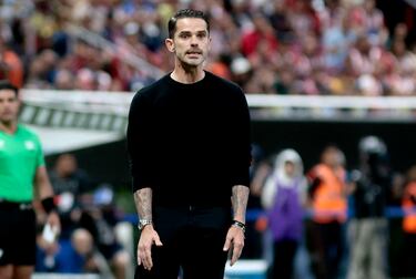 Los regulares números de Fernando Gago en Chivas