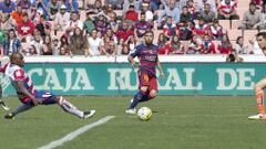 Suarez triple seals LaLiga crown for Barça