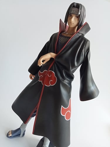 Sasuke e Itachi de ‘Naruto’ cara a cara en dos imponentes figuras que combinadas lucen de escándalo