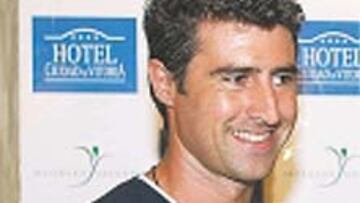 Cos tiene una amplia plantilla.