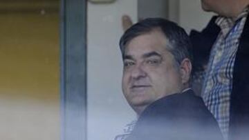 Negociación, traspasos o ERE: las cuentas no salen