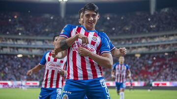 Alan Pulido empata su mejor rendimiento goleador