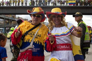 La hinchada de todas las formas demuestra su cariño por esta Selección que aspira a mejorar lo hecho en Brasil 2014