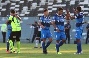 San Marcos celebra la victoria sobre Colo Colo.