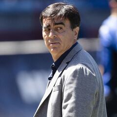 "No alcanza": la justificación de Quinteros por el mal momento de Colo Colo