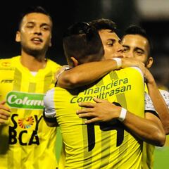 Alianza Petrolera iguala ante Jaguares y sigue en el descenso