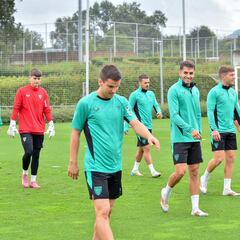 Galarreta ya está listo para reaparecer, con Yuri Berchiche dosificando