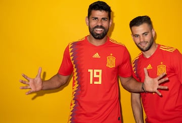 Las poses más estrambóticas de los jugadores en la foto oficial