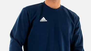 Chollo del día: 42% de descuento en una sudadera de Adidas cálida, suave y muy resistente