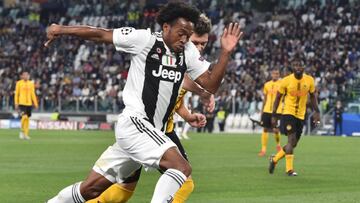 Juan Cuadrado jugaría de lateral en la idea Sarri