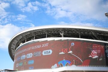 Ya se promocionan los partidos de la Copa Confederaciones a las afueras del estadio.