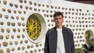 El futbolista Gabri Veiga posa para AS en O Porriño.