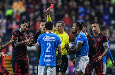 Cruz Azul, con todo en contra en el cierre en el Estadio Azul