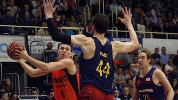 Paco Cruz ante Tomic.