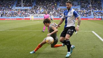 Edgar, ante Bryan Gil