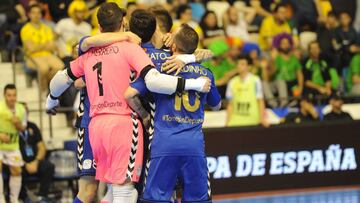 Los jugador del Movistar Inter celebran la victoria.