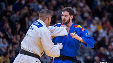 Niko Shera en la tercera ronda del Grand Slam de París de judo 2024. Contra el canadiense Elnahas.