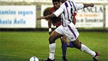 <B>AGANZO YA ES INDISCUTIBLE</B>. Sus goles en Santander y Gijón han sido fundamentales para el Valladolid.