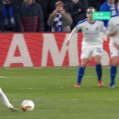 Lección magistral de cómo lanzar una falta: alucinante Willian