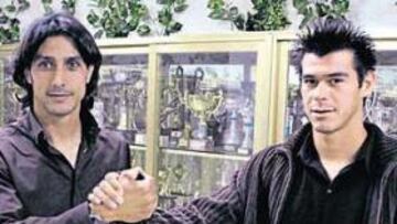 <b>TÁNDEM. </b>Sergio Fernández vuelve hoy y formará pareja en el centro de la defensa con Líder Mármol.