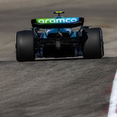 Desastre de Aston Martin y regalo de Verstappen